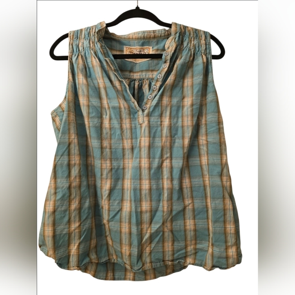 Blue and Tan Plaid Sleeveless Shirt, Xl